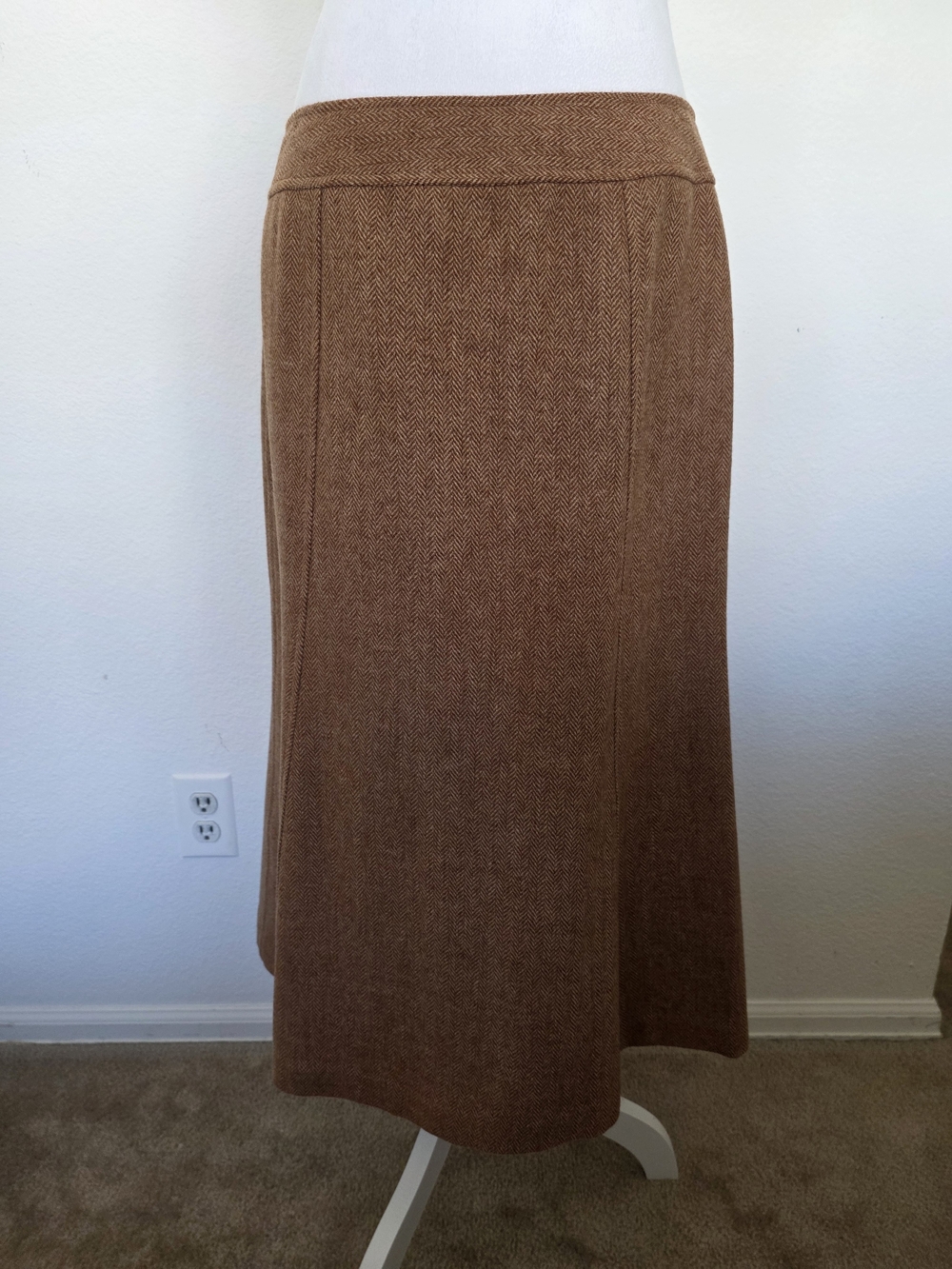 Talbots Camel Brown 100% Wool Herringbone Button-Front A-Line Skirt Size 10 - Picture 4 of 7